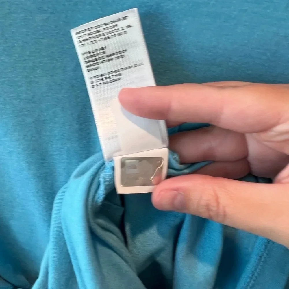 The North Face women’s long sleeve top size small - Picture 7 of 9